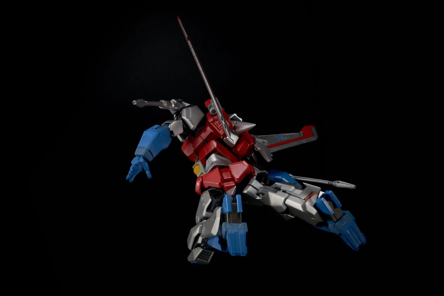 Bandai Starscream "Transformers", Flame Toys Furai Model Kit 11 Bandai Starscream "Transformers", Flame Toys Furai Model Kit - Image 9