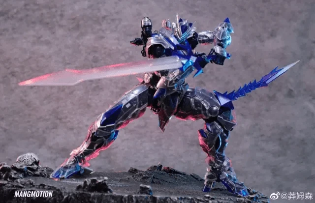 Frosty Cat Clear Limited Ver 1/20 Scale Model Kit 6 Frosty Cat Clear Limited Ver 1/20 Scale Model Kit - Image 4