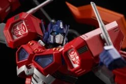 Bandai 01 Optimus Prime (Attack Mode) "Transformers", Flame Toys Furai Model -Bandai Sales Store 26 0234