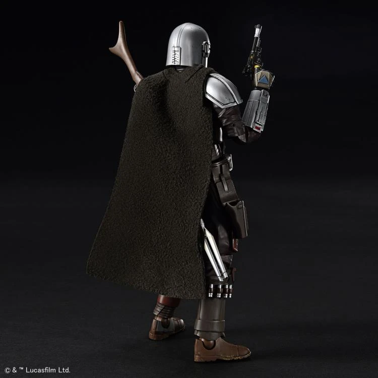 Bandai The Mandalorian (Beskar Armor) 1/12 Scale Model Kit 12 Bandai The Mandalorian (Beskar Armor) 1/12 Scale Model Kit - Image 10