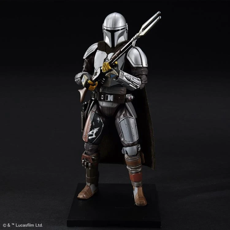 Bandai The Mandalorian (Beskar Armor) 1/12 Scale Model Kit 15 Bandai The Mandalorian (Beskar Armor) 1/12 Scale Model Kit - Image 13