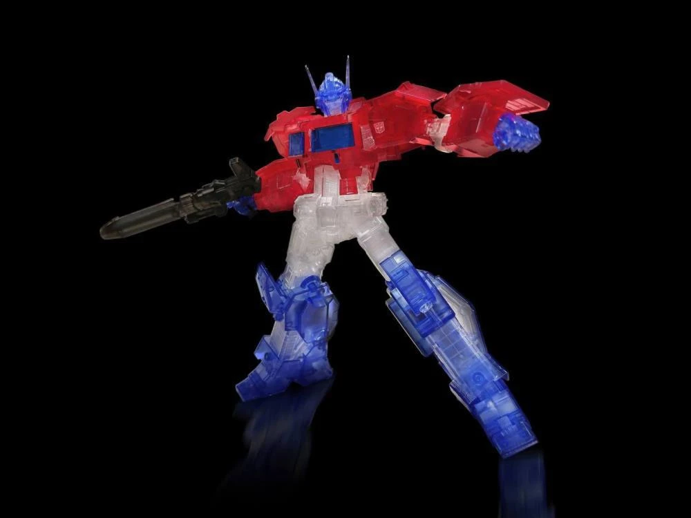 Bandai Transformers Furai Optimus Prime (IDW Clear Ver.) SDCC 2020 Exclusive Model Kit 4 Bandai Transformers Furai Optimus Prime (IDW Clear Ver.) SDCC 2020 Exclusive Model Kit - Image 2