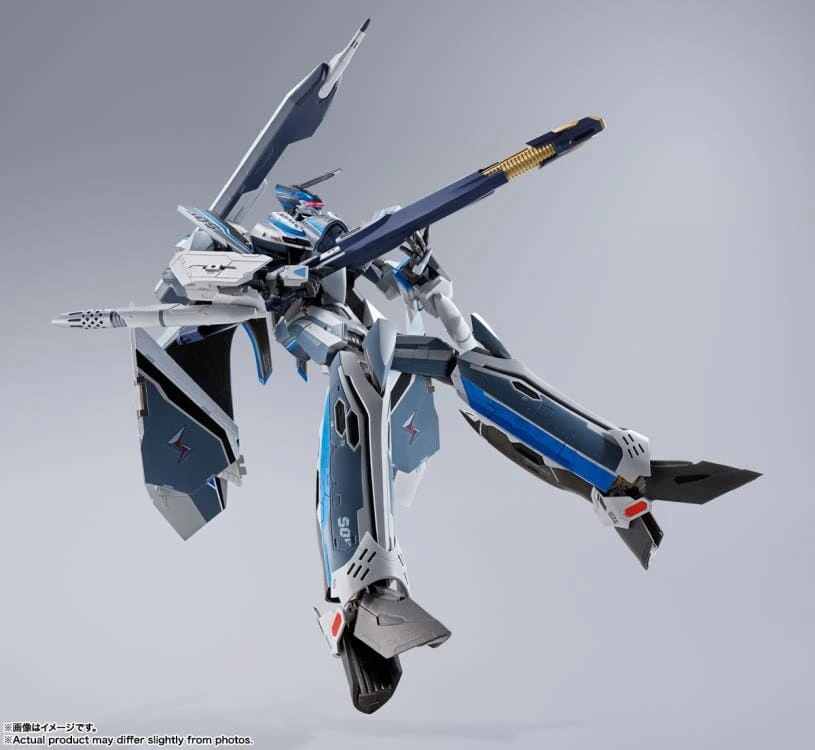 Bandai Macross Delta The Movie Absolute Live!!!!!! DX Chogokin VF-31AX Kairos Plus Movie Edition (Hayate Immerman USE) 10 Bandai Macross Delta The Movie Absolute Live!!!!!! DX Chogokin VF-31AX Kairos Plus Movie Edition (Hayate Immerman USE) - Image 8