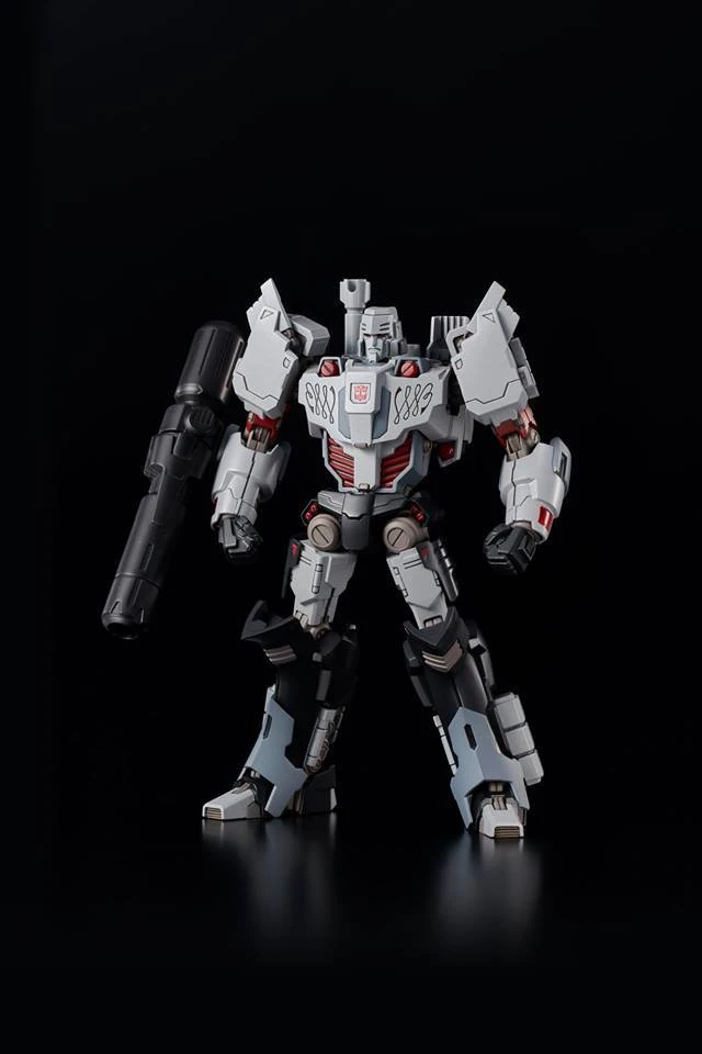 Bandai Megatron IDW (Autobot Ver.) 8 Bandai Megatron IDW (Autobot Ver.) - Image 6