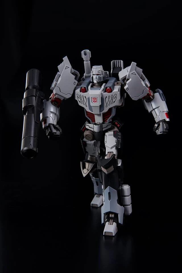 Bandai Megatron IDW (Autobot Ver.) 11 Bandai Megatron IDW (Autobot Ver.) - Image 9