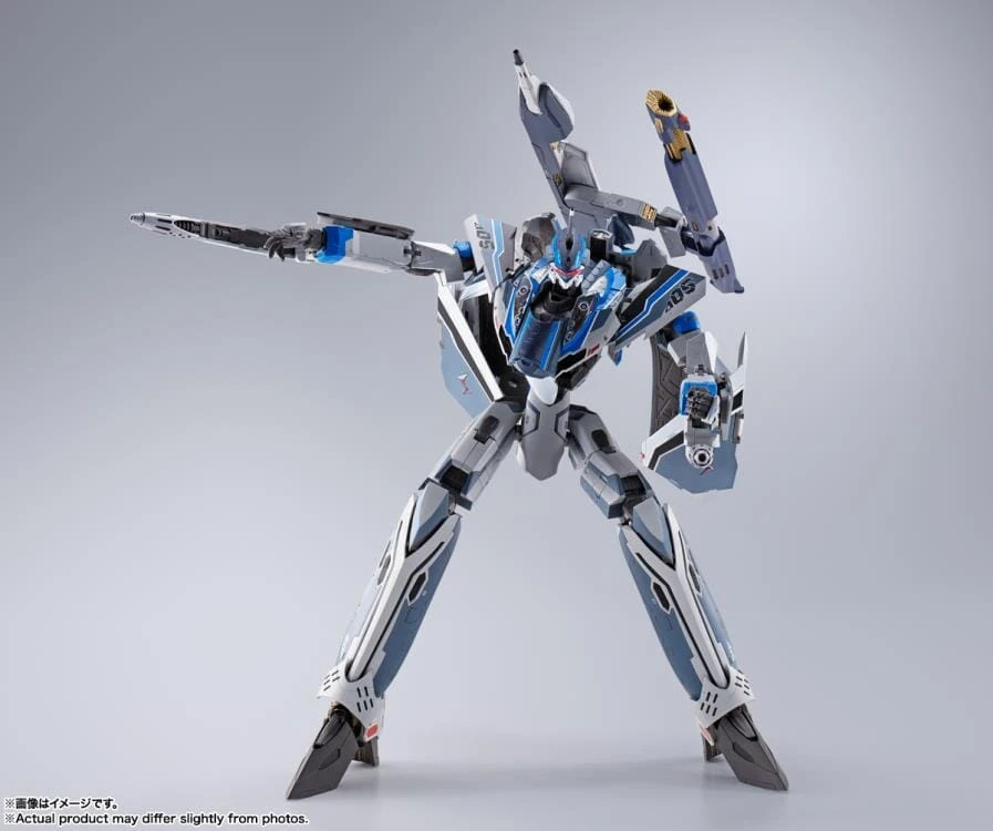 Bandai Macross Delta The Movie Absolute Live!!!!!! DX Chogokin VF-31AX Kairos Plus Movie Edition (Hayate Immerman USE) 9 Bandai Macross Delta The Movie Absolute Live!!!!!! DX Chogokin VF-31AX Kairos Plus Movie Edition (Hayate Immerman USE) - Image 7