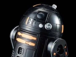 Bandai Star Wars R2-Q5 1/12 Scale Model Kit