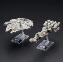 Bandai 1/1000 BLOCKADE RUNNER & 1/350 MILLENNIUM FALCON