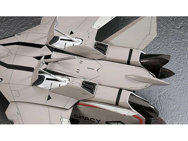 Macross Plus VF-11B Thunderbolt 1/72 Scale Model Kit 17 Macross Plus VF-11B Thunderbolt 1/72 Scale Model Kit - Image 15