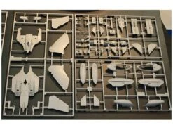 Macross Plus VF-11B Thunderbolt 1/72 Scale Model Kit 23 Macross Plus VF-11B Thunderbolt 1/72 Scale Model Kit -Bandai Sales Store hsg65722 5 1485108008
