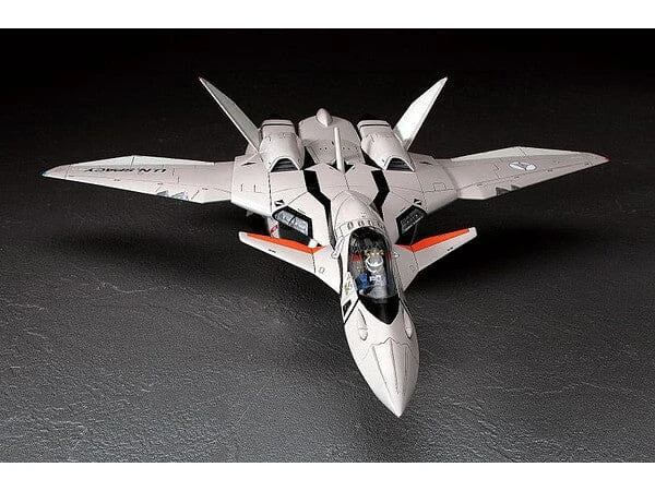 Macross Plus VF-11B Thunderbolt 1/72 Scale Model Kit 12 Macross Plus VF-11B Thunderbolt 1/72 Scale Model Kit - Image 10
